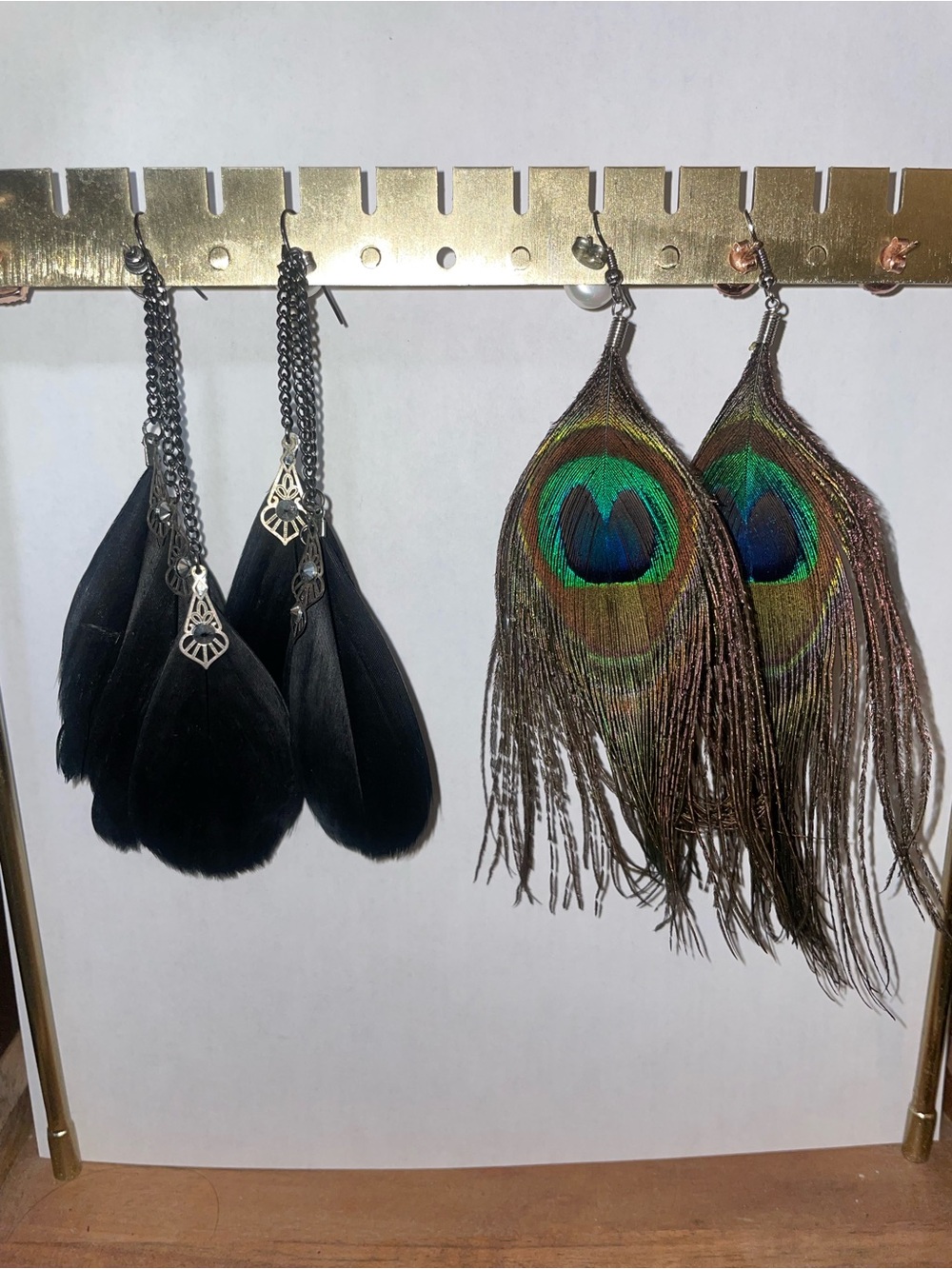 Jewelry - SEE DETAILS - Picture 4 of 9